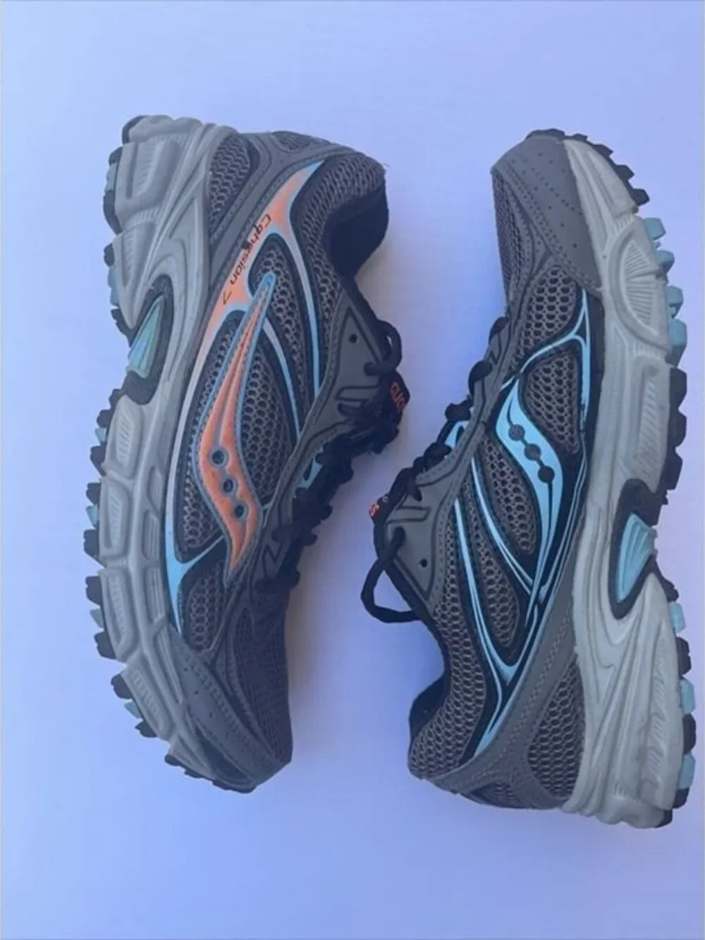 Saucony Shoes Cohesion 7 Running Sneakers Womens size 6 Gray Gym 15183-1
